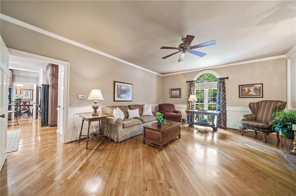 2885 Arborwoods Drive, Alpharetta, Georgia image 11