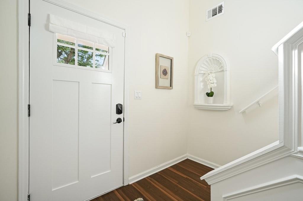 2525 Ashton Drive, Roswell, Georgia image 6