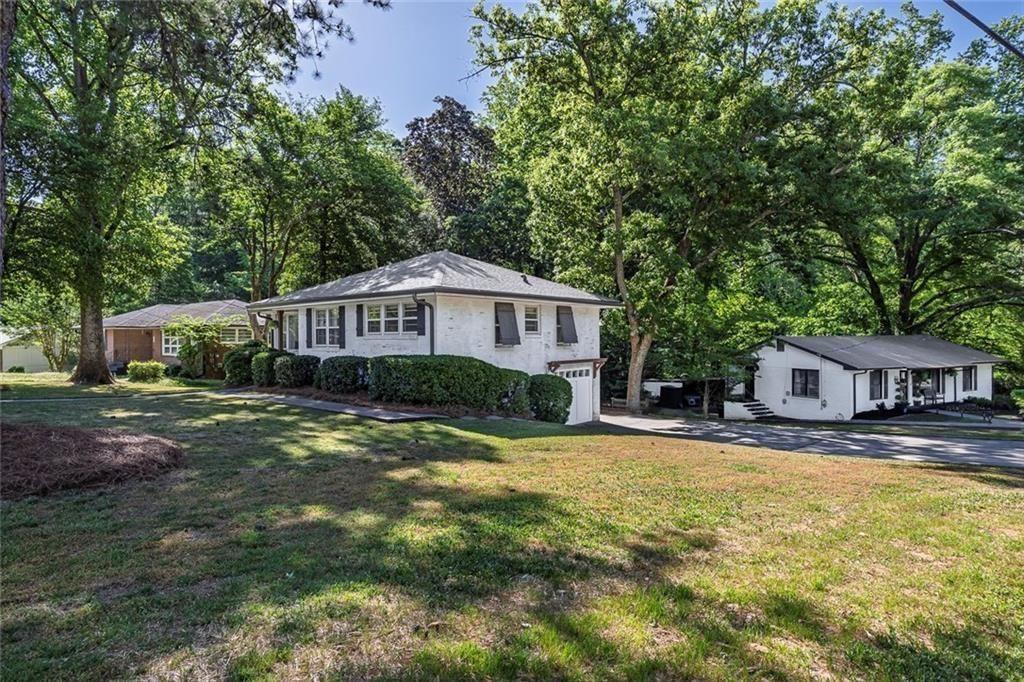 307 Brookwood Drive SW