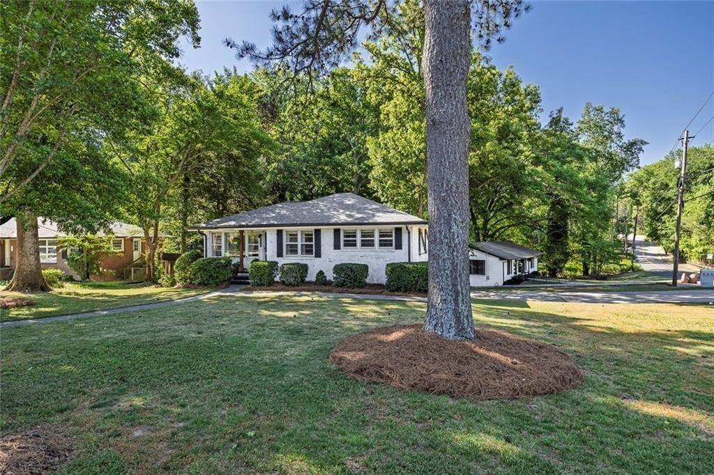 307 Brookwood Drive SW