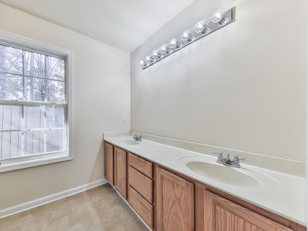 COTTAGES @ BAKER ROAD - Residential