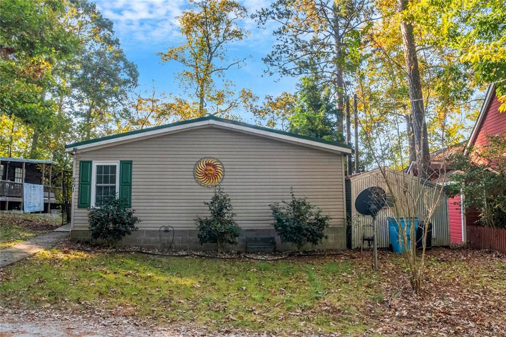 251 Weavers Lakefront Road, Jackson, Georgia image 5