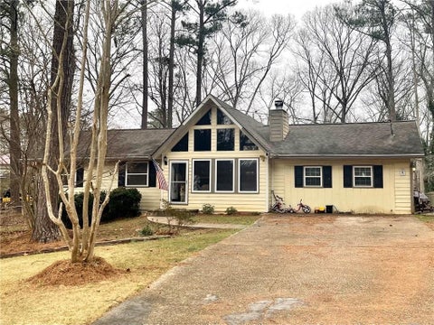 Homes For Sale - 5980 Orchard Road<br/> Douglas County, Douglasville, GA 30135
