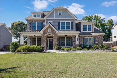 Homes For Sale - 5015 Montes Lane<br/> Cumming, GA 30040