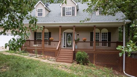 Homes For Sale - 267 Pointe Willow Dr Drive<br/> Cleveland, GA 30528