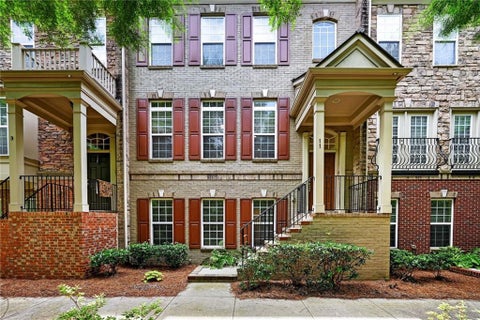 Townhouse For Sale - 11 High Gate Trail<br/> Decatur, GA 30030