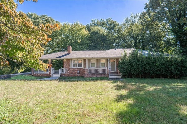 1892 BELLS FERRY RD, MARIETTA, GA 30066 - Image 8c84fcedfad0e2954cfb0f1bd1a2db33/1160562297
