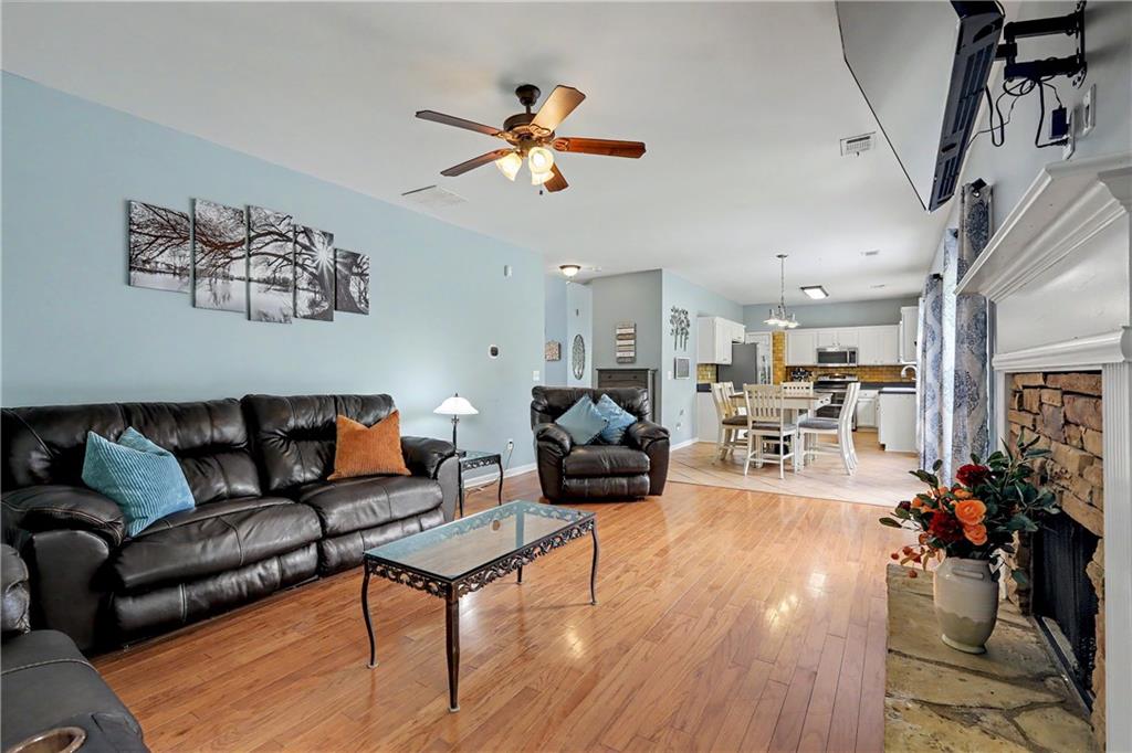 1128 Bankside Court
