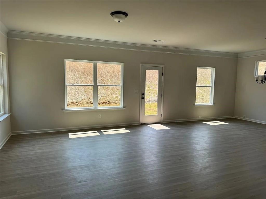 425 Perth Drive