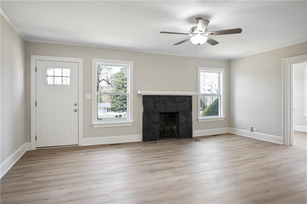 25 Blacks Bluff Road SW