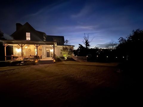 A home in Flowery Branch