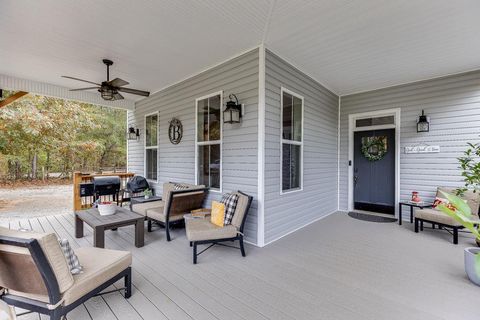 A home in Flowery Branch