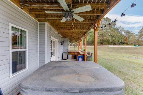 A home in Flowery Branch