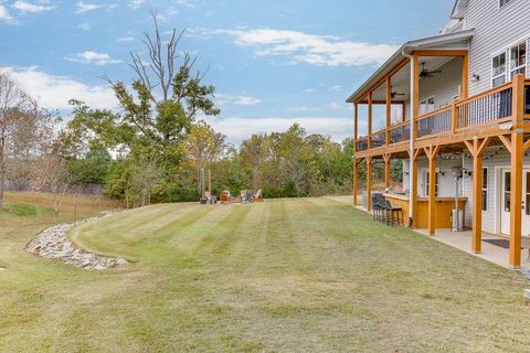 A home in Flowery Branch