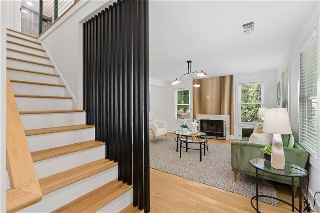 126 Marona Street NE