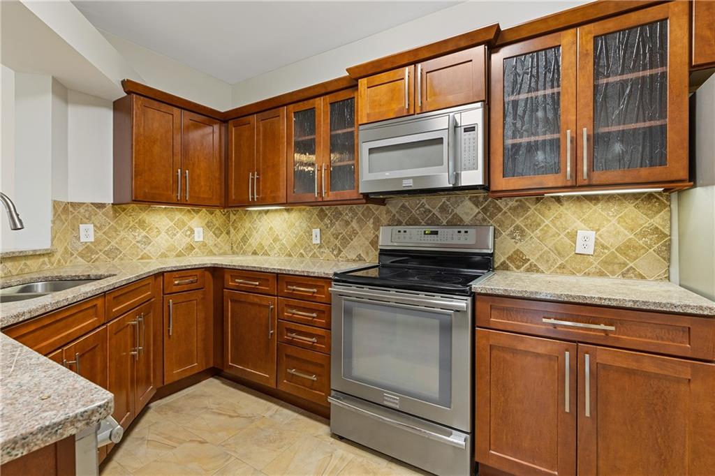 3334 Peachtree Road NE 101