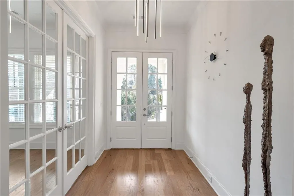 Dunwoody, Georgia 30338, United States, 6 Bedrooms Bedrooms, ,6 BathroomsBathrooms,Residential,Active,80812