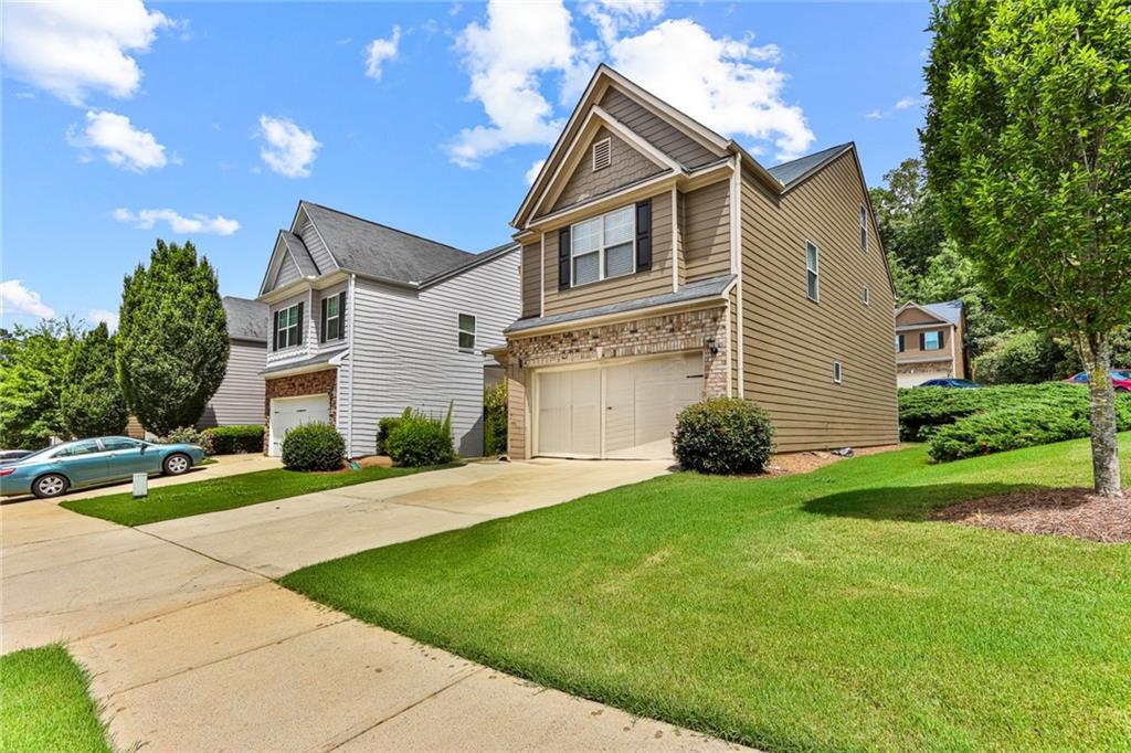 315 Lakeside Lane