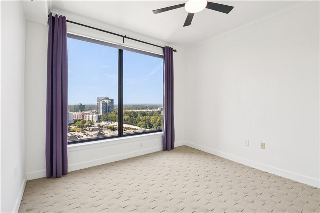 Paramount Building - Residential