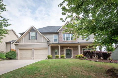 Homes For Sale - 4230 Hopewell Manor Drive<br/> Cumming, GA 30028