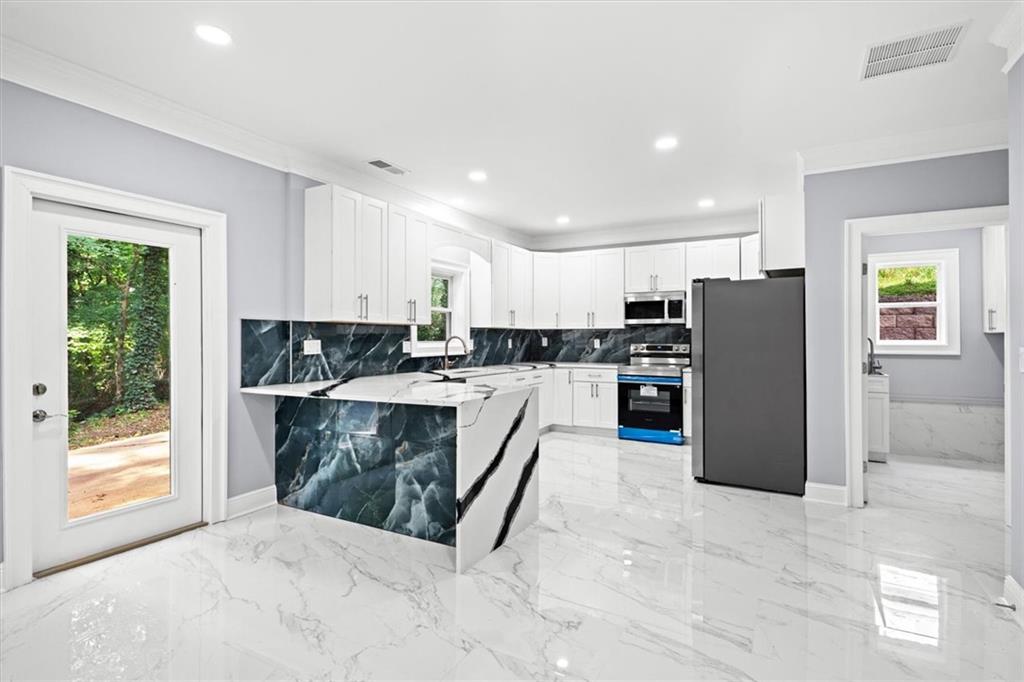 2673 Royal Oak Ct