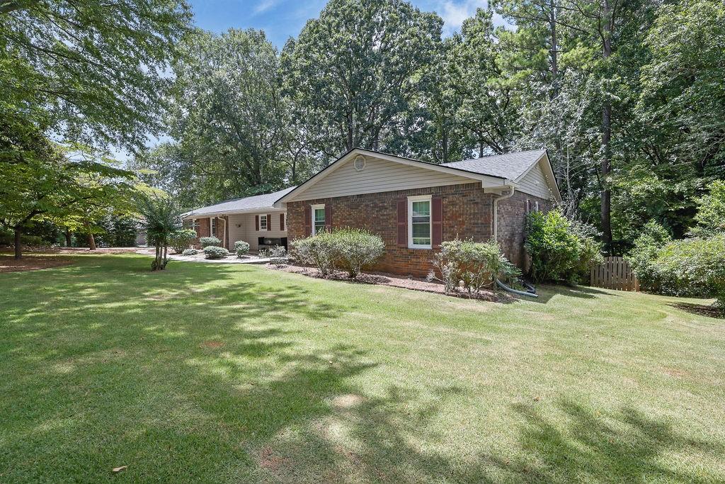 1410 Dallas Circle SW