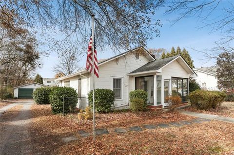 A home in Smyrna