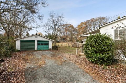 A home in Smyrna