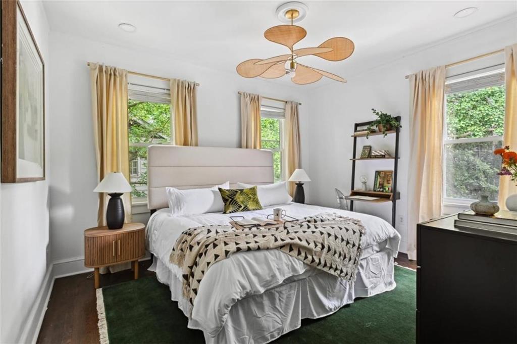 1351 Oxford Road NE 3