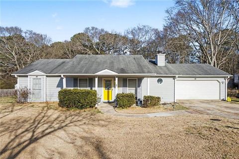 497 Natasha Drive Auburn GA 30011