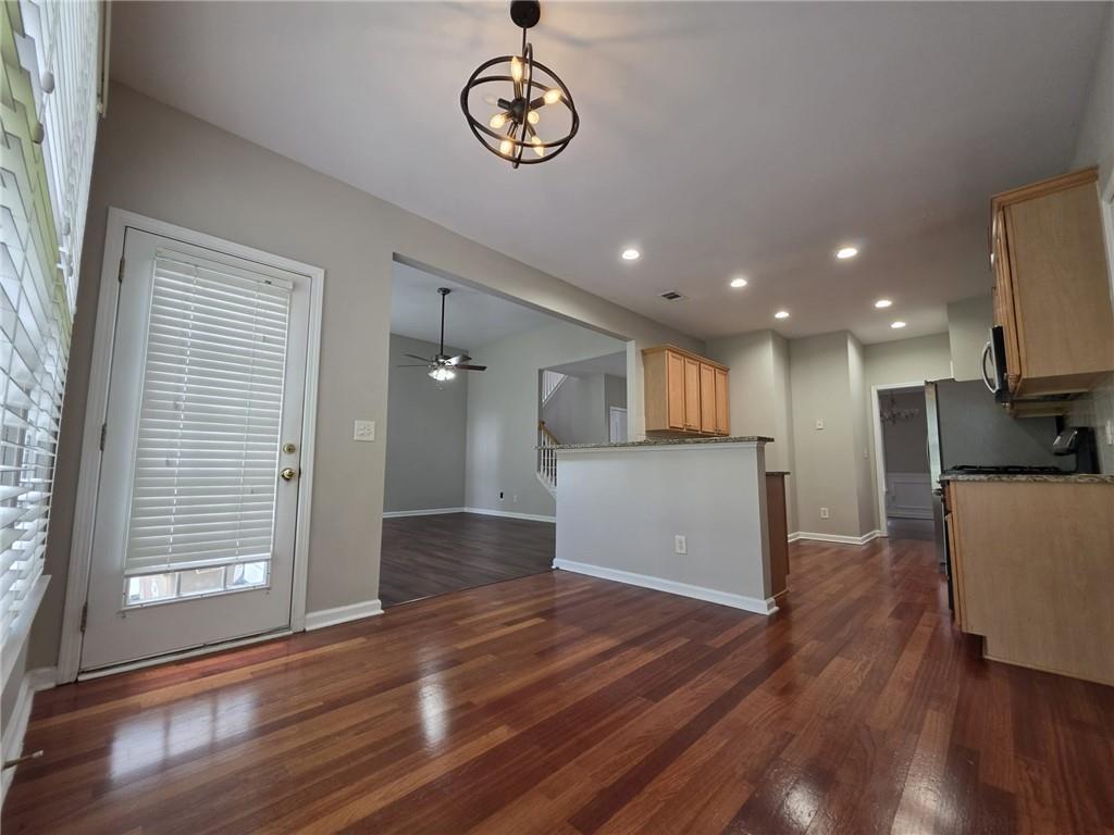 1712 Hillside Bend Crossing