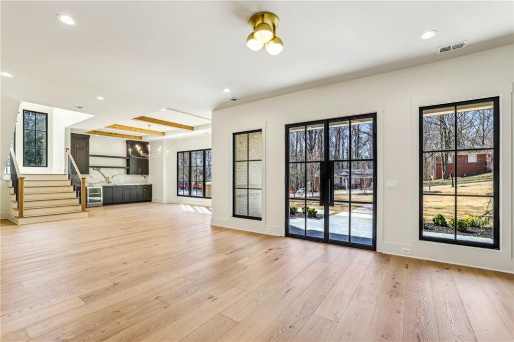 372 Karen Drive, Alpharetta, Georgia image 5
