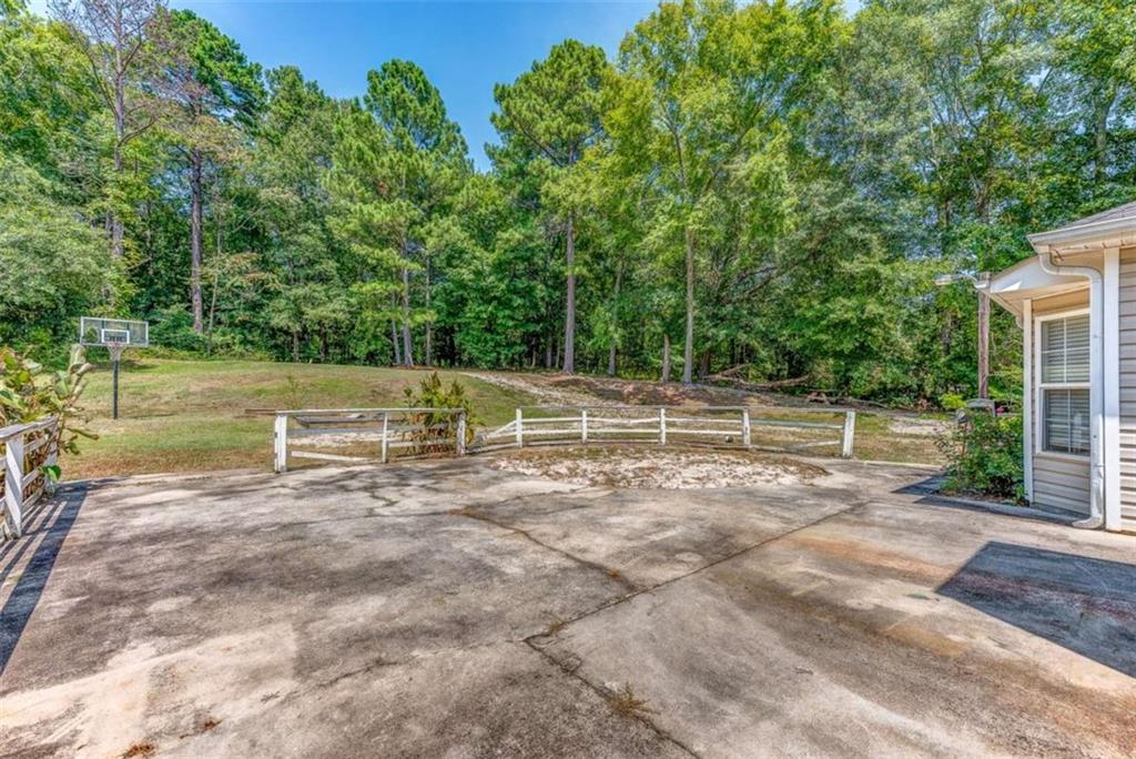 3706 Bouldercrest Road, Ellenwood, Georgia image 5
