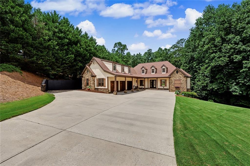 121 Estates At The Lake Drive