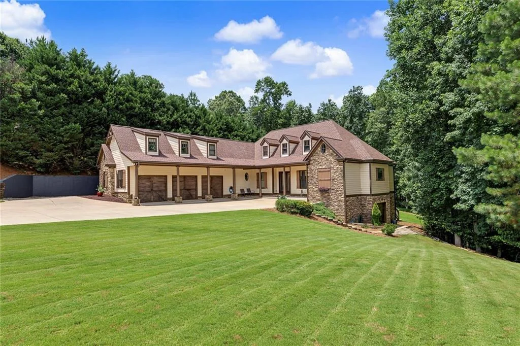 121 Estates At The Lake Drive