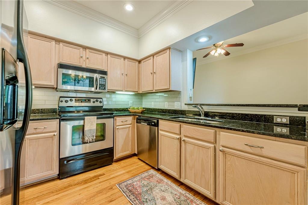 3777 Peachtree Road NE 1632