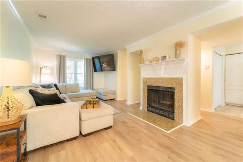 Photo of 3677 Blackshear Court, Duluth, GA 30096 (MLS # 7658320)