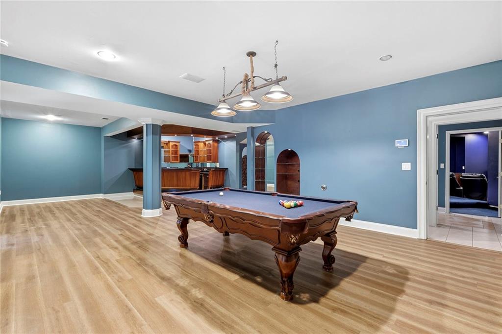 2373 Bronze Oak Lane