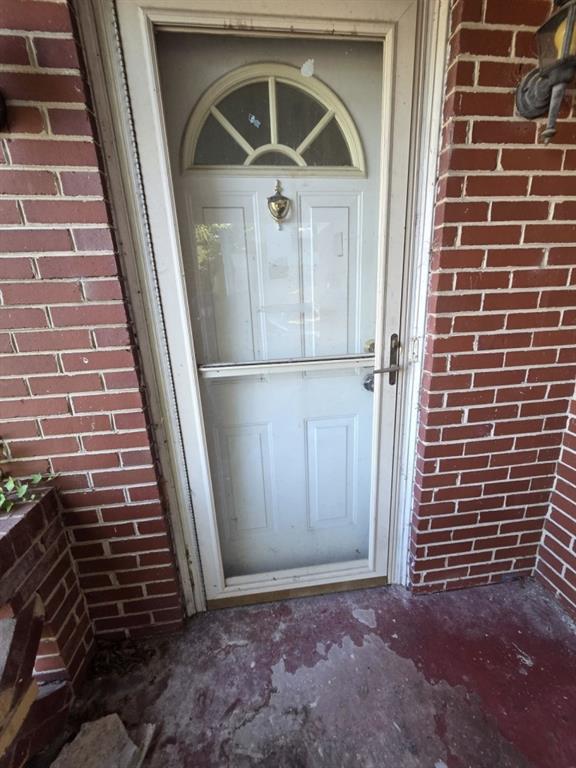 103 Pine Street NE
