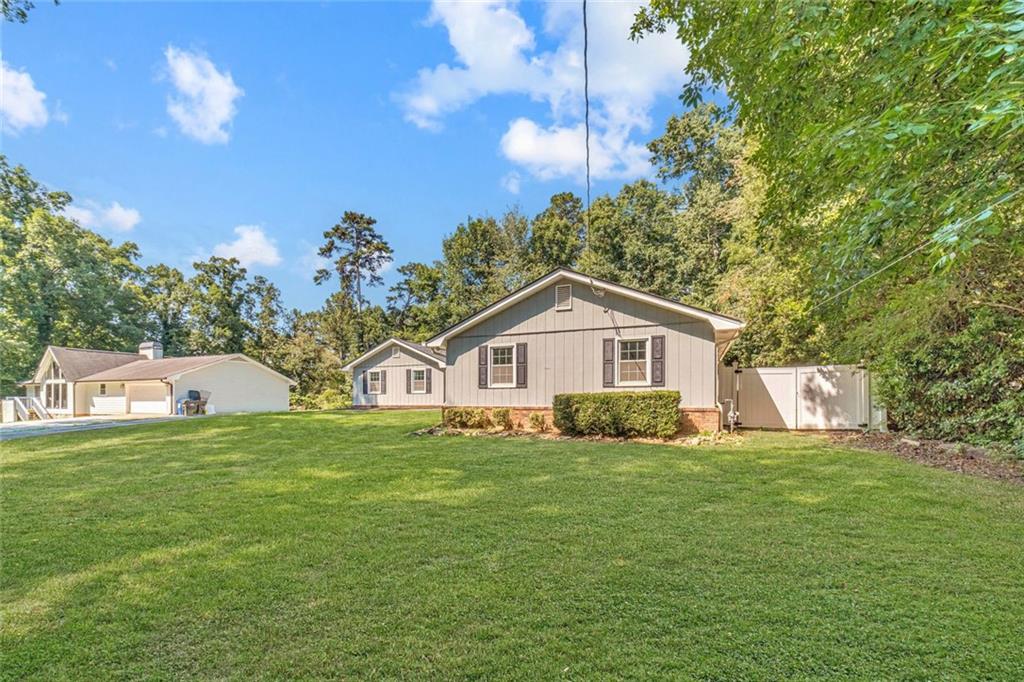3245 Village Glen Trail S