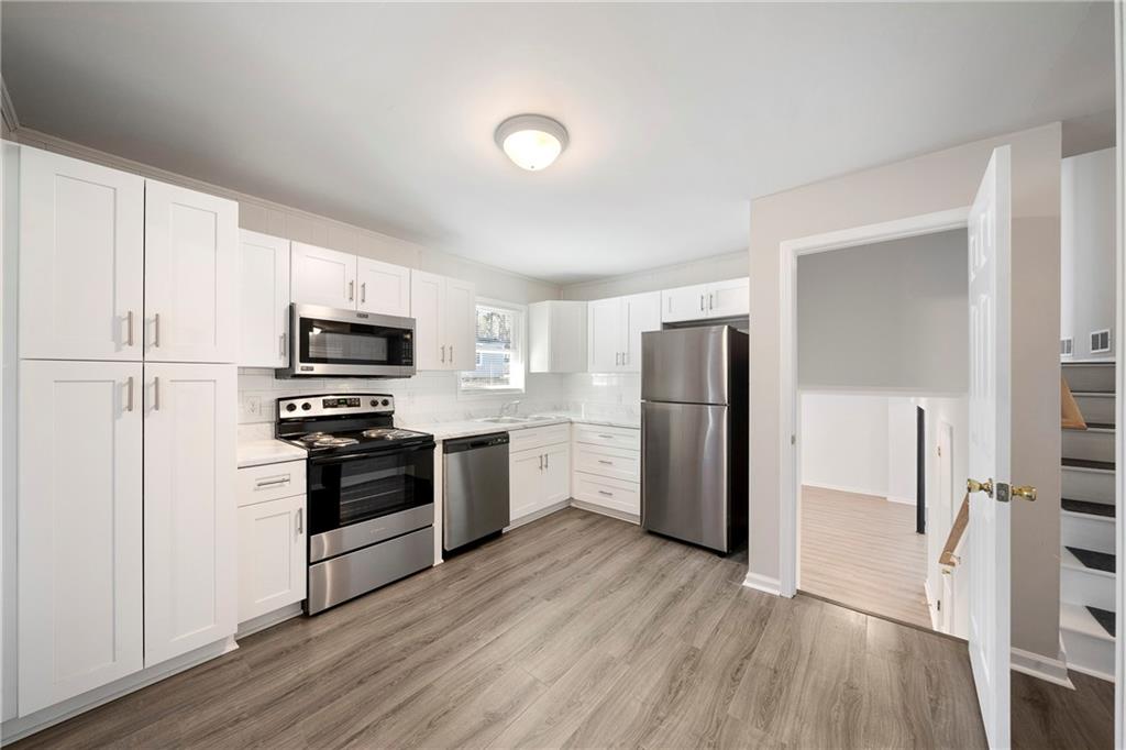 OVERBROOK - Residential Lease