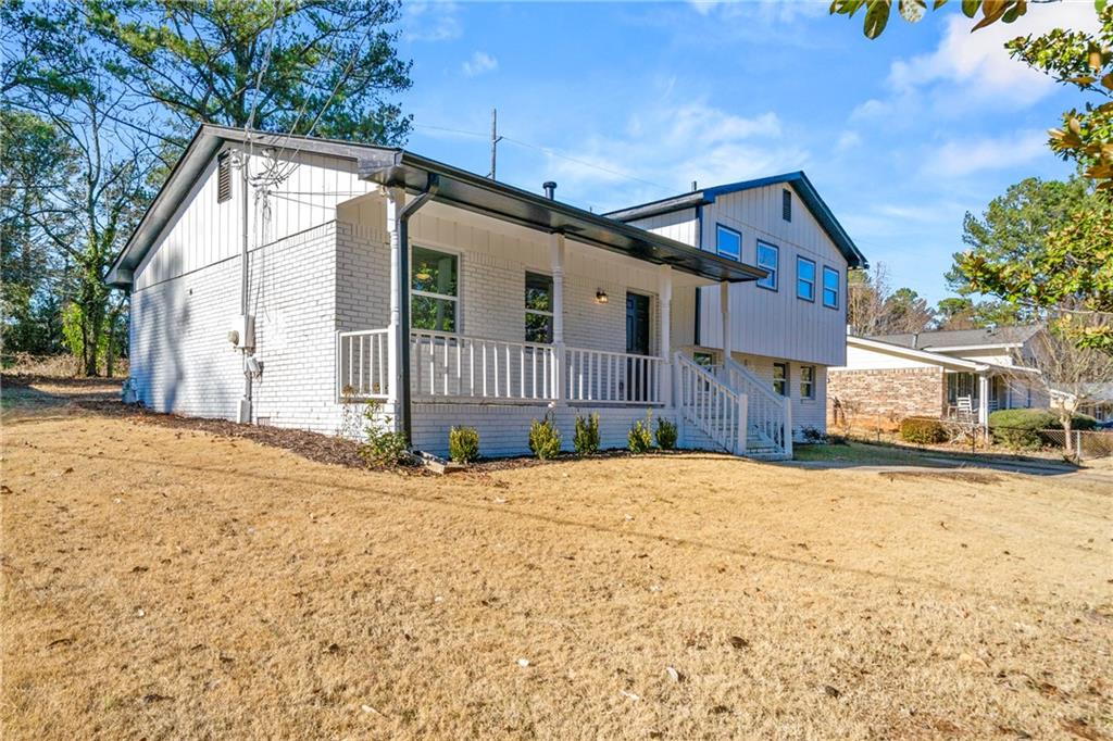 OVERBROOK - Residential Lease