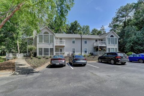 102 Gettysburg Place Sandy Springs GA 30350