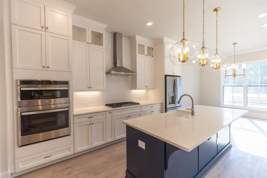 1010 Eastman Court