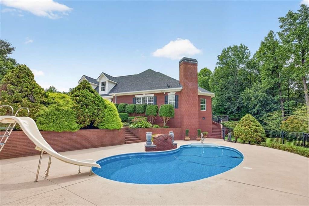 1077 Scales Creek Road