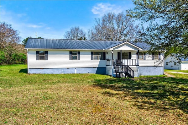 5 HEARTHSTONE DR, STOCKBRIDGE, GA 30281 - Image 8cfac61c7e370e30c5eb80a3c4fc7e7f/3556949771