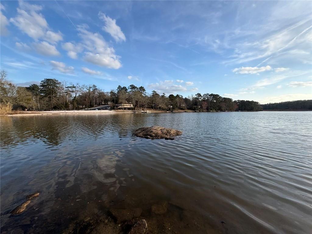 2966 Riviera Drive NW