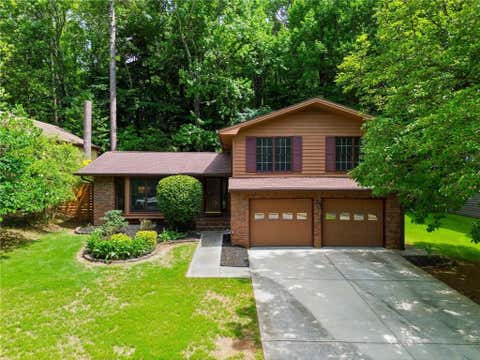 Homes For Sale - 1170 Trailmore Drive<br/> Roswell, GA 30076