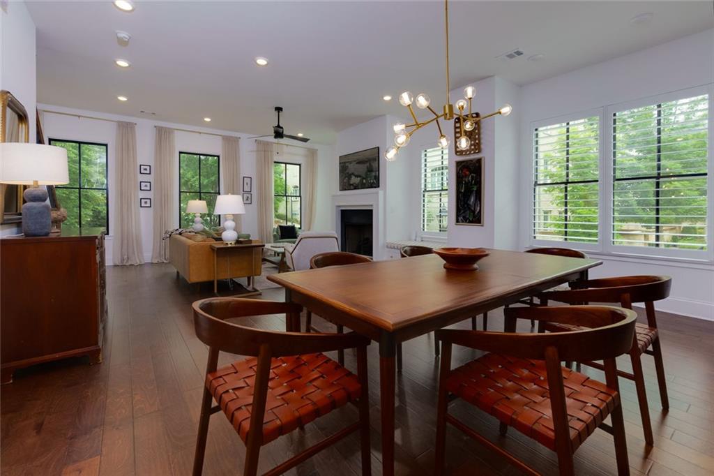 302 Boxwood Lane, Roswell, Georgia image 6
