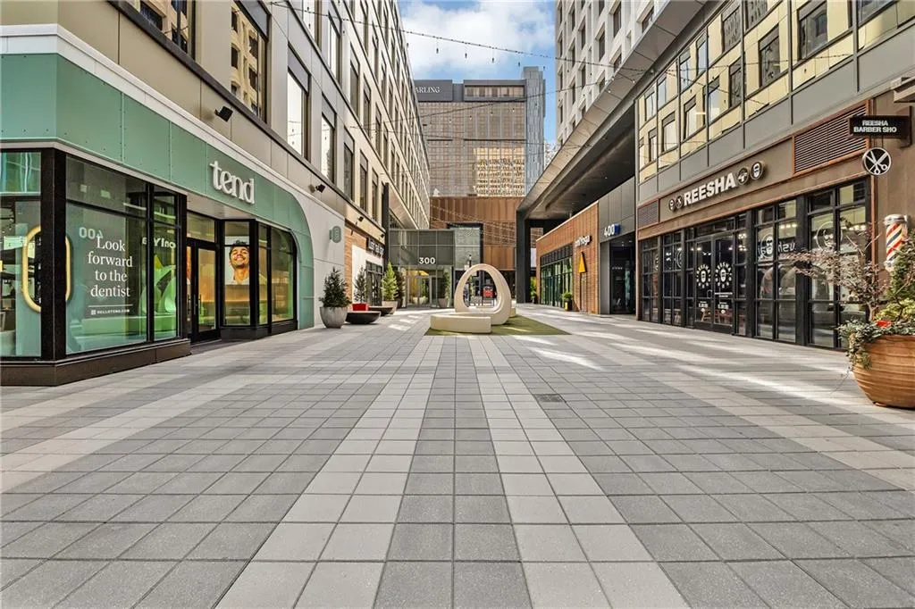 Atlanta, Georgia 30309, United States, 1 Bedroom Bedrooms, ,1 BathroomBathrooms,Residential,Active,83592